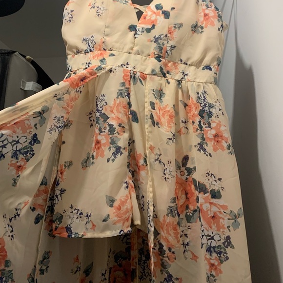 Romper (read details) - Picture 2 of 2